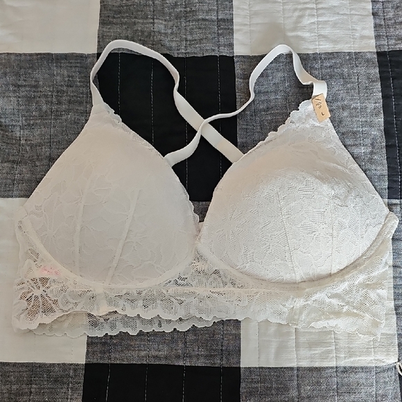 Ivory bralette - Picture 1 of 3